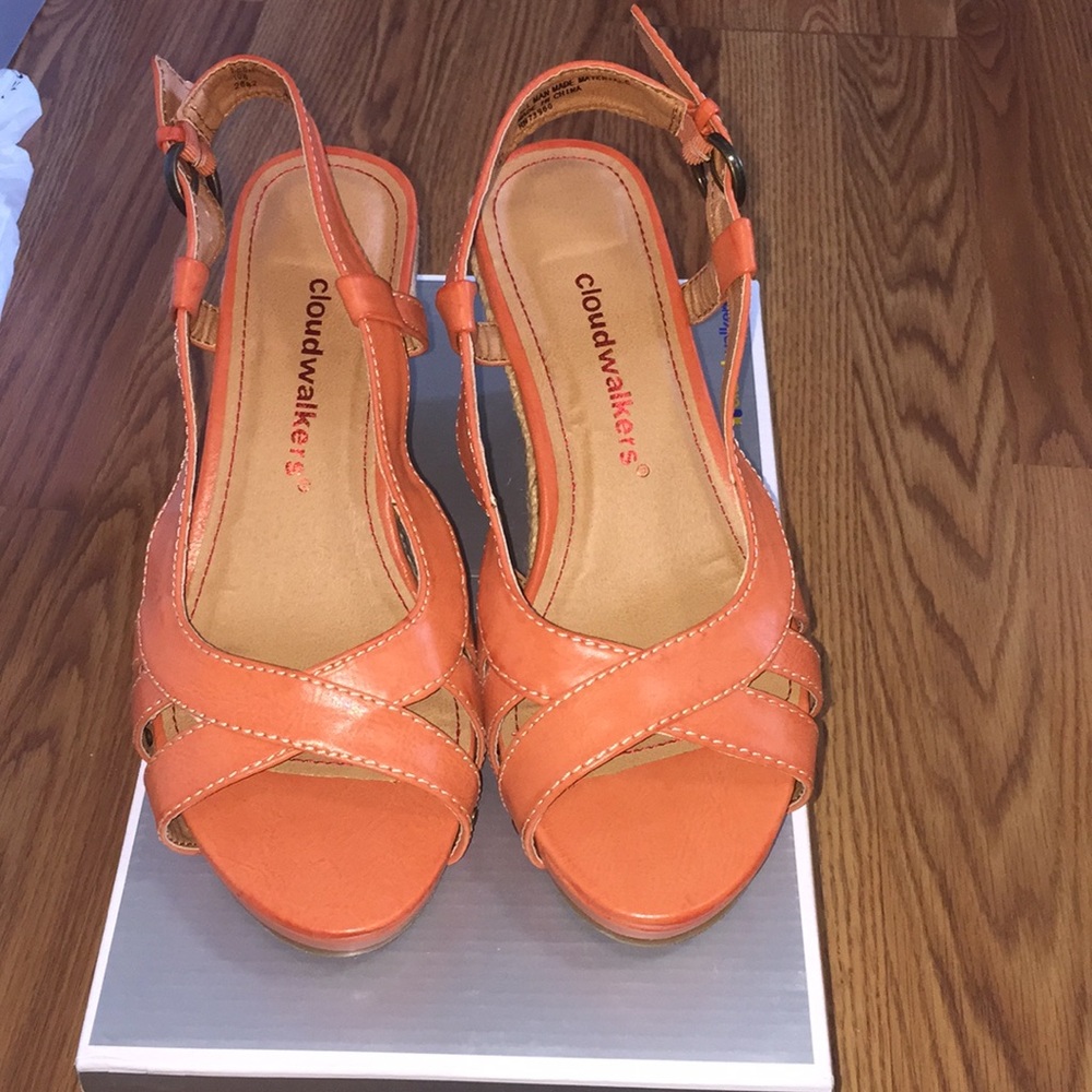 Wedge sandals